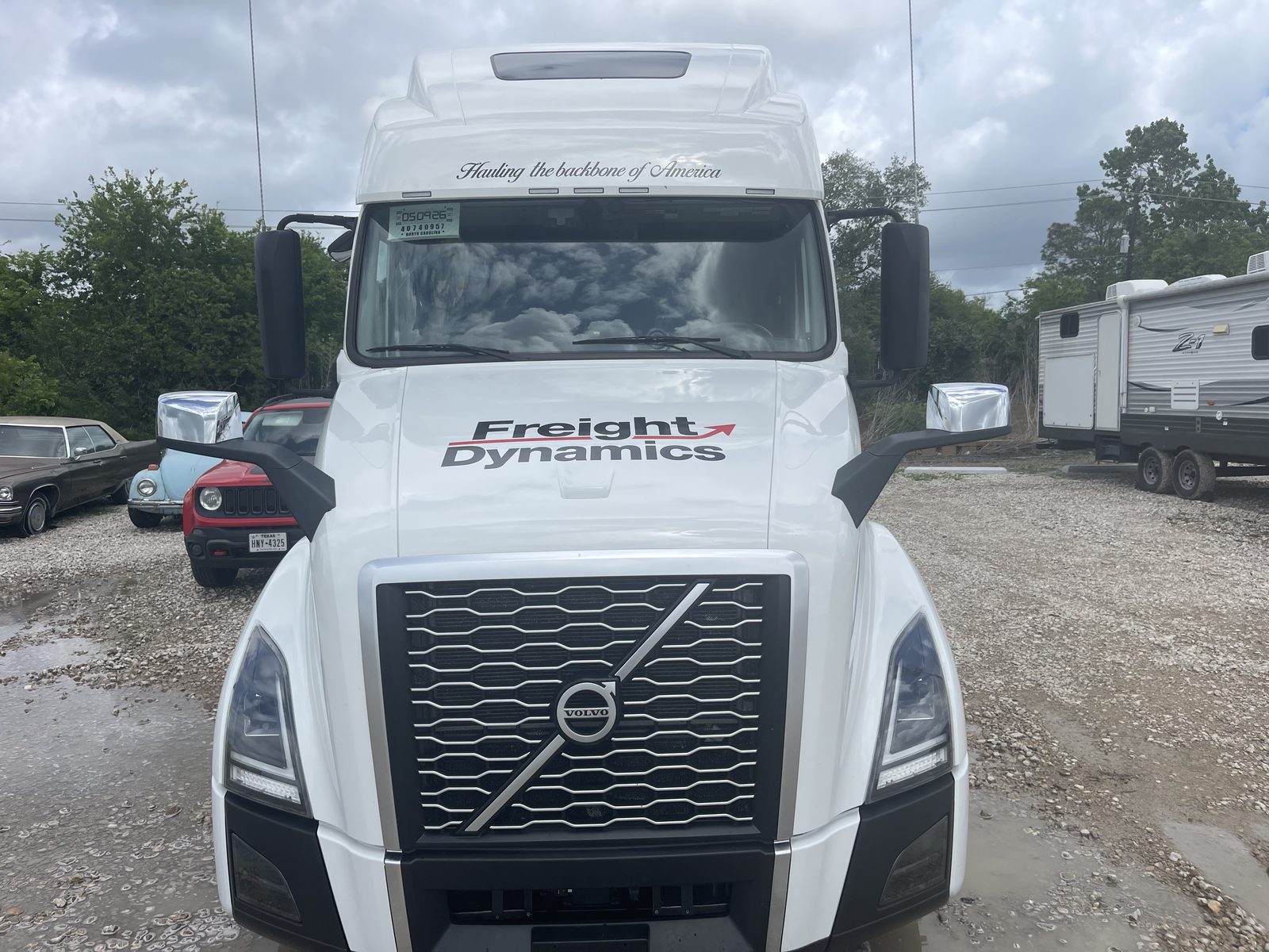 Freight Dynamics tractor front grille